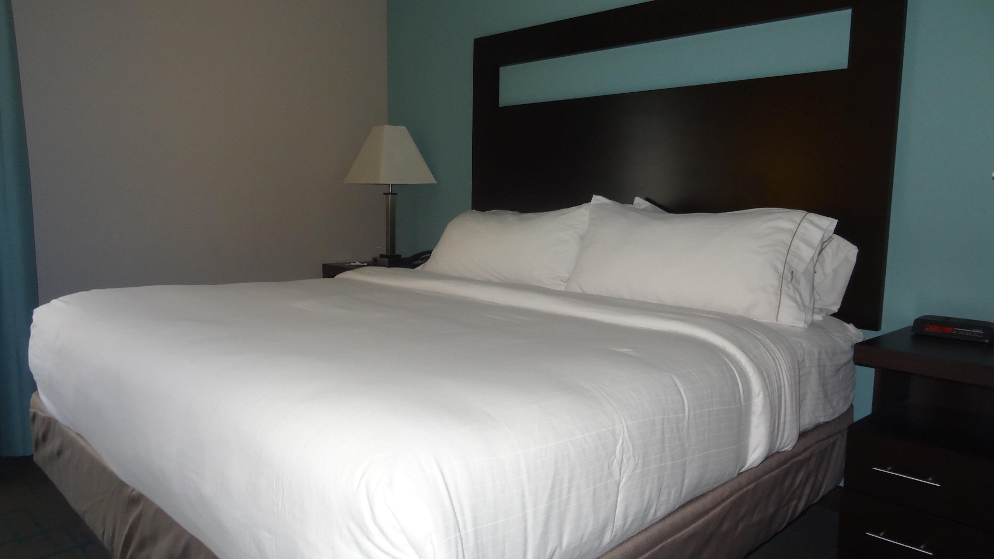 Holiday Inn Express Hotel Kansas City - Bonner Springs By Ihg Exteriér fotografie