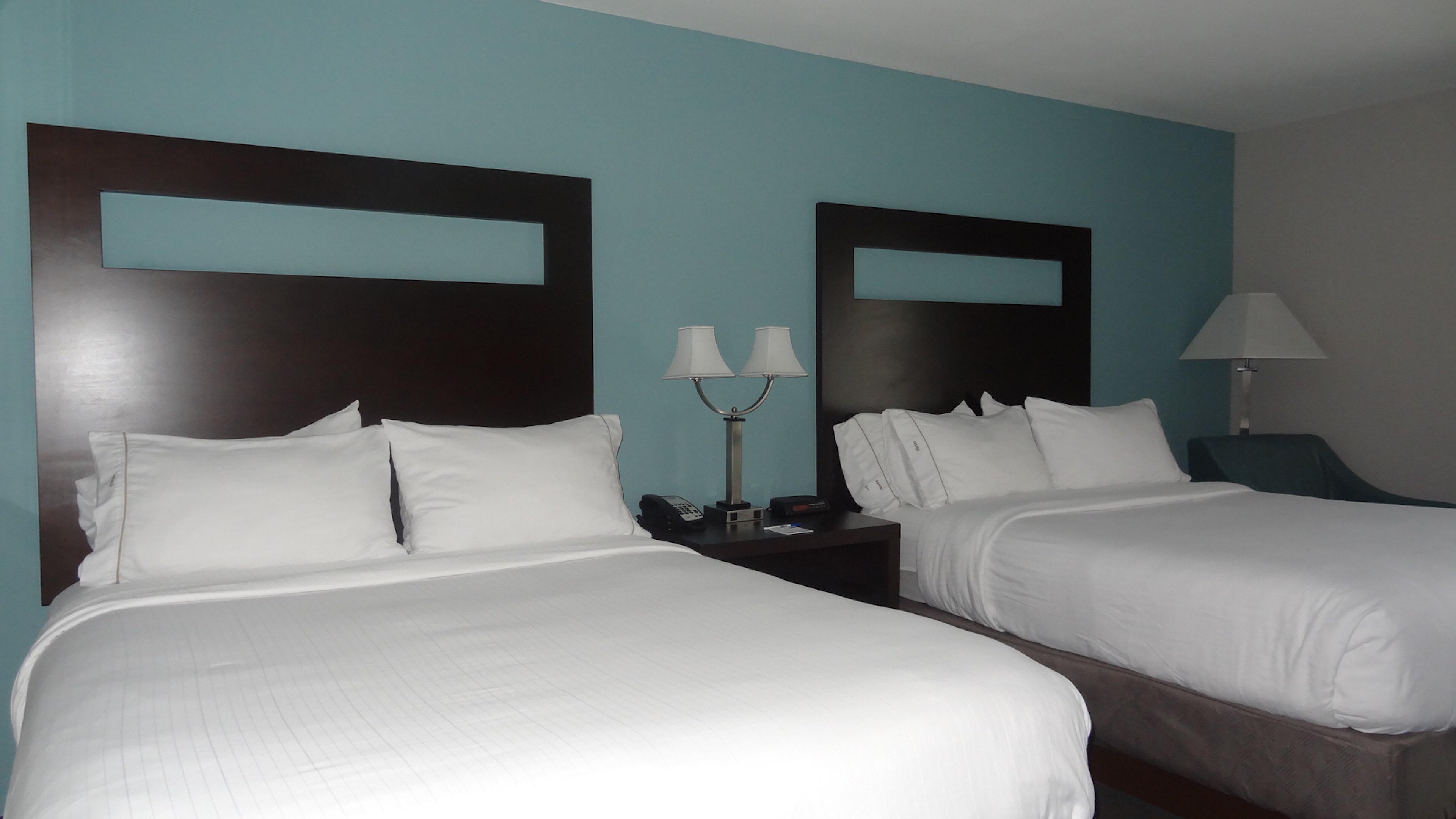 Holiday Inn Express Hotel Kansas City - Bonner Springs By Ihg Exteriér fotografie
